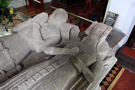 Atherington - Tomb Detail